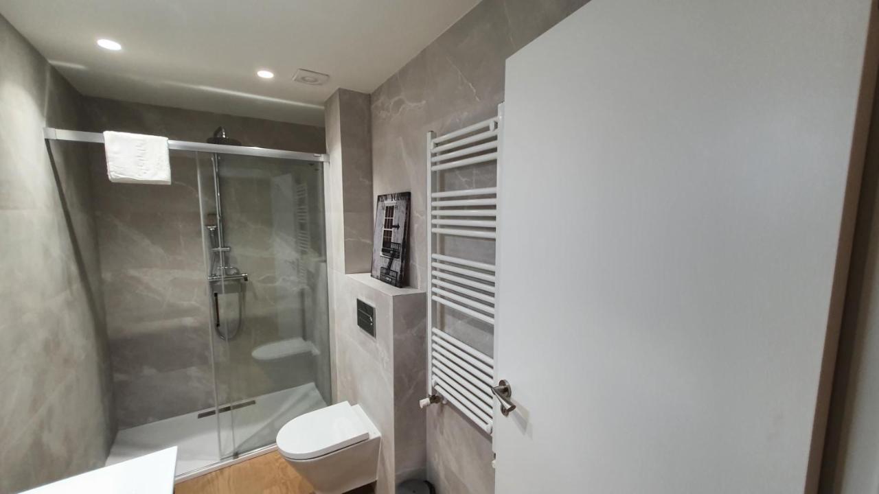 Auditorio Vicele - 2 Hab Y Sofa-Cama - Wifi - Vut-3692-As オビエド エクステリア 写真